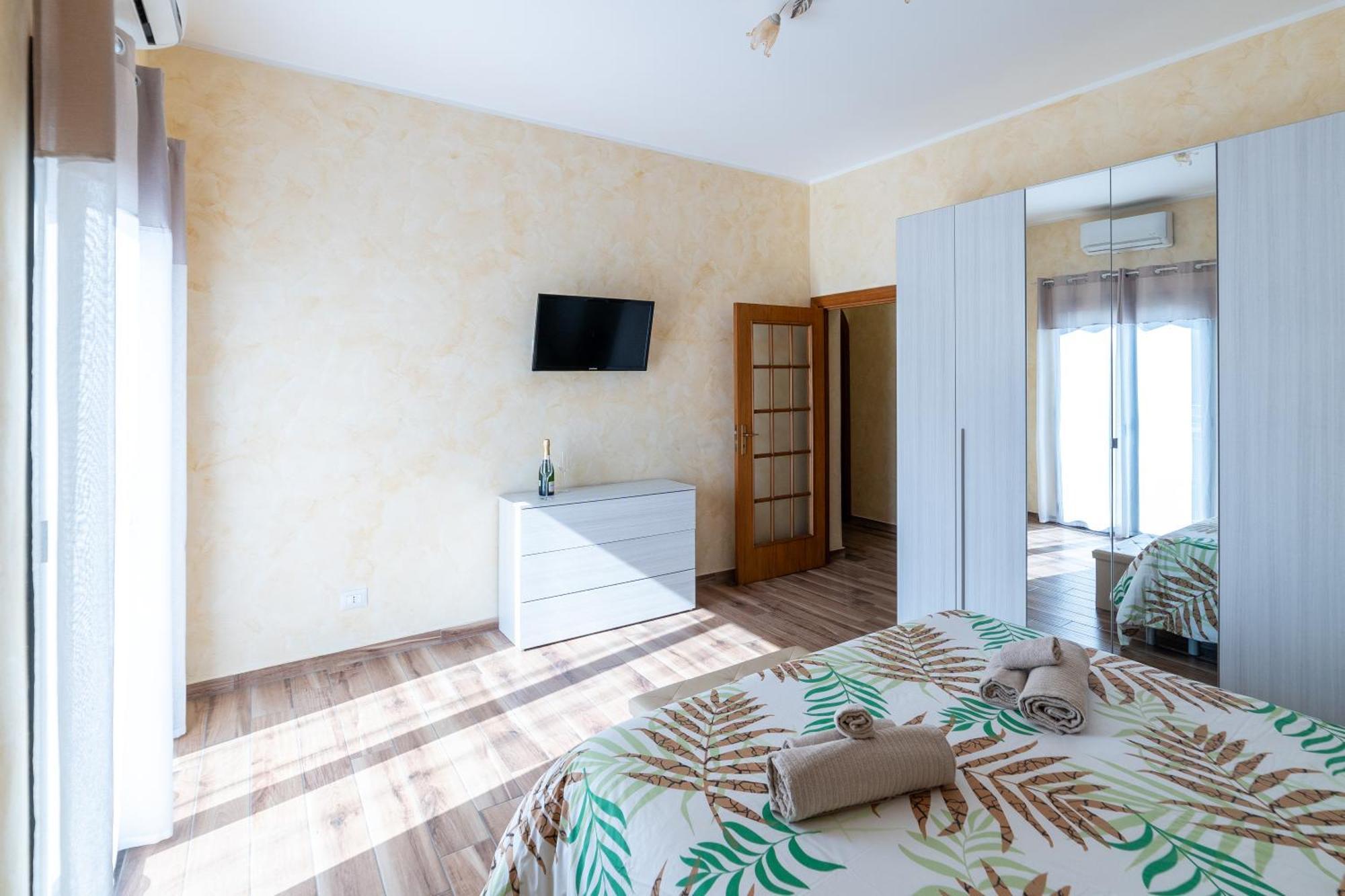 Casa La Scivola Daire Katanya Dış mekan fotoğraf