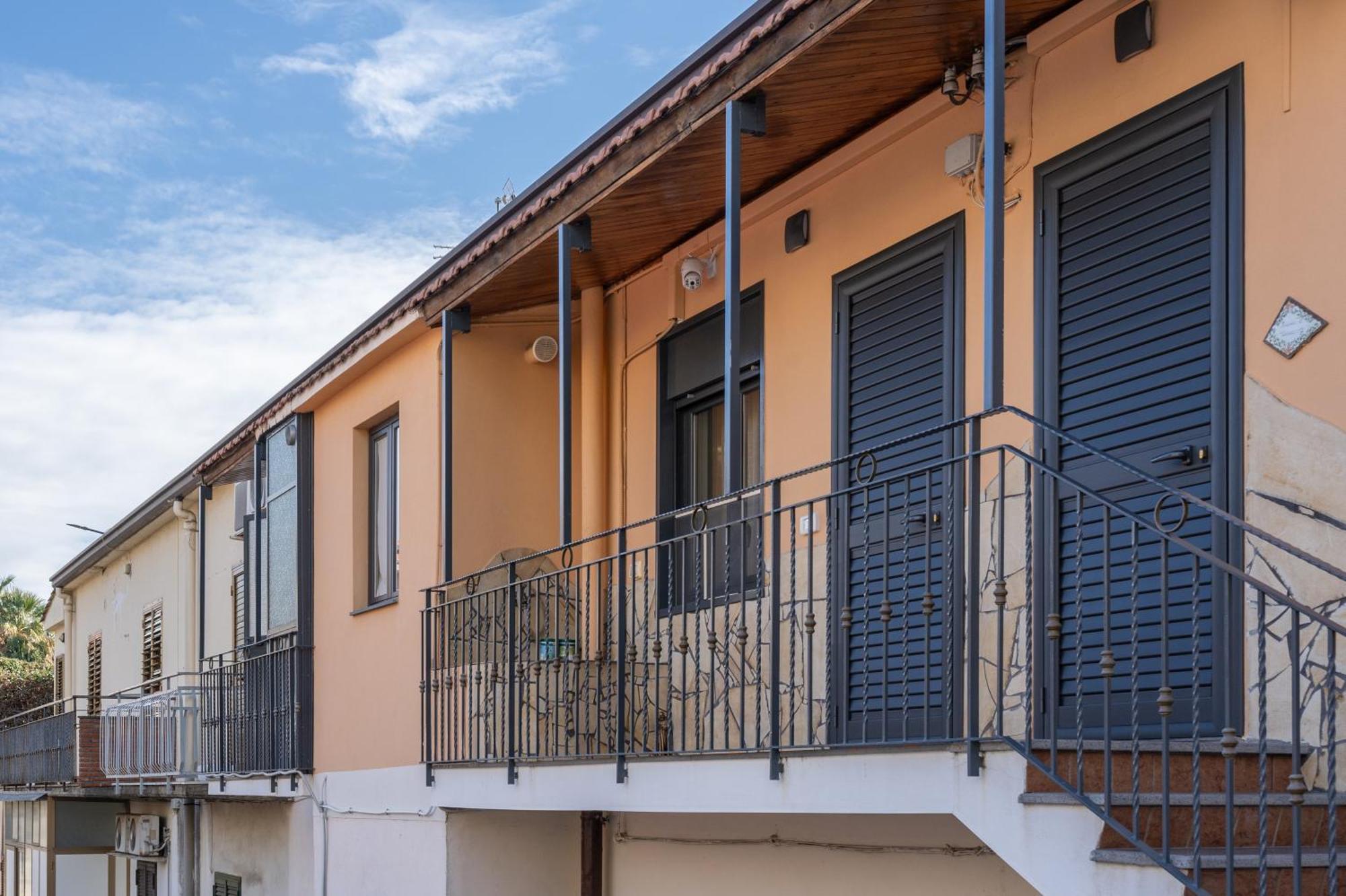 Casa La Scivola Daire Katanya Dış mekan fotoğraf